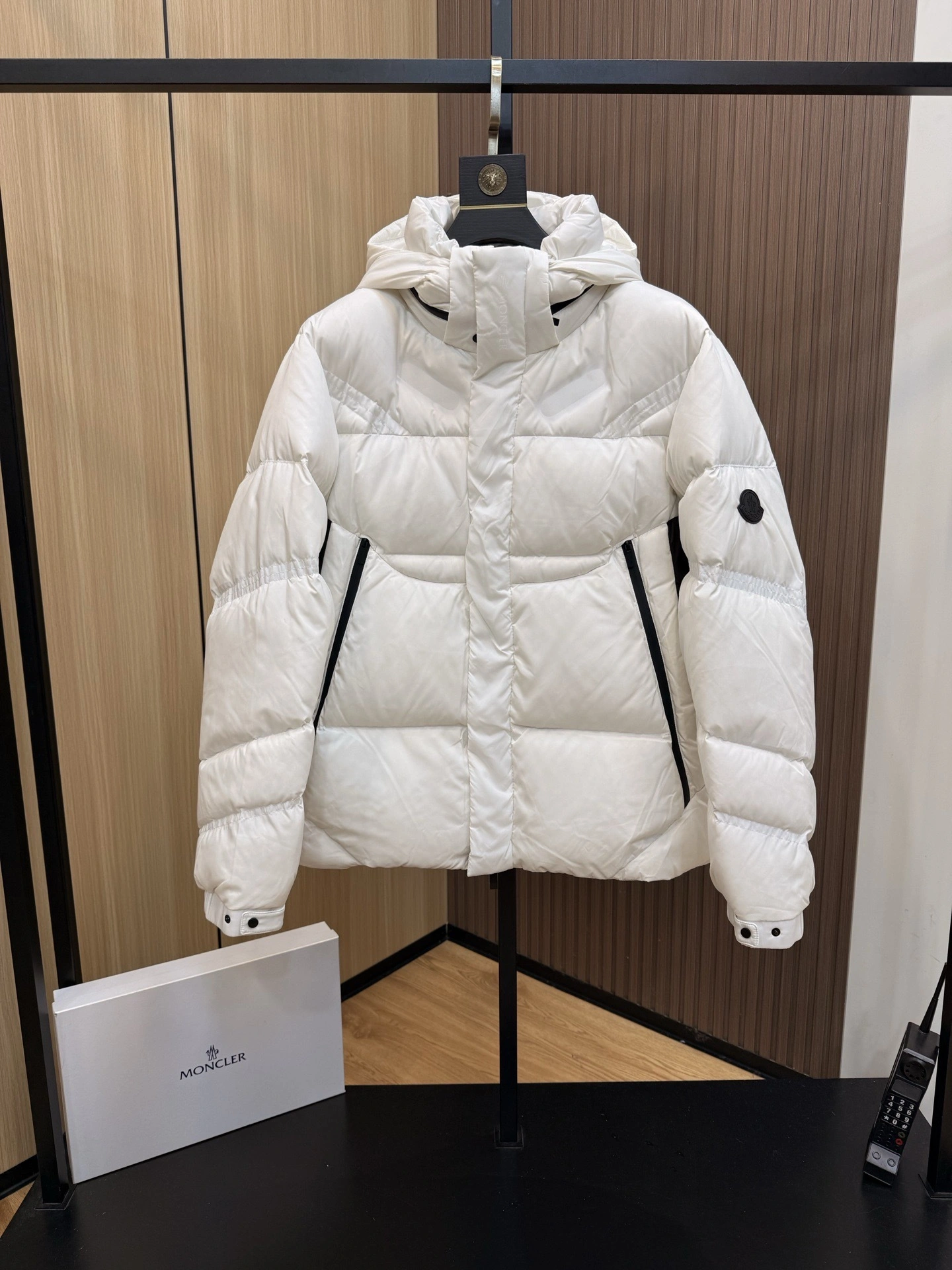 wg.luxury-- 7o9385r Down jacket white goose down 3colour item: E-F443J1637-3H